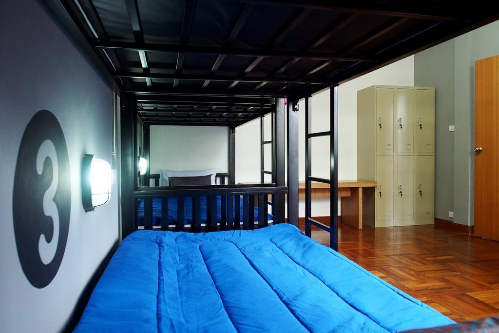 Restdot Hostel Бангкок Экстерьер фото